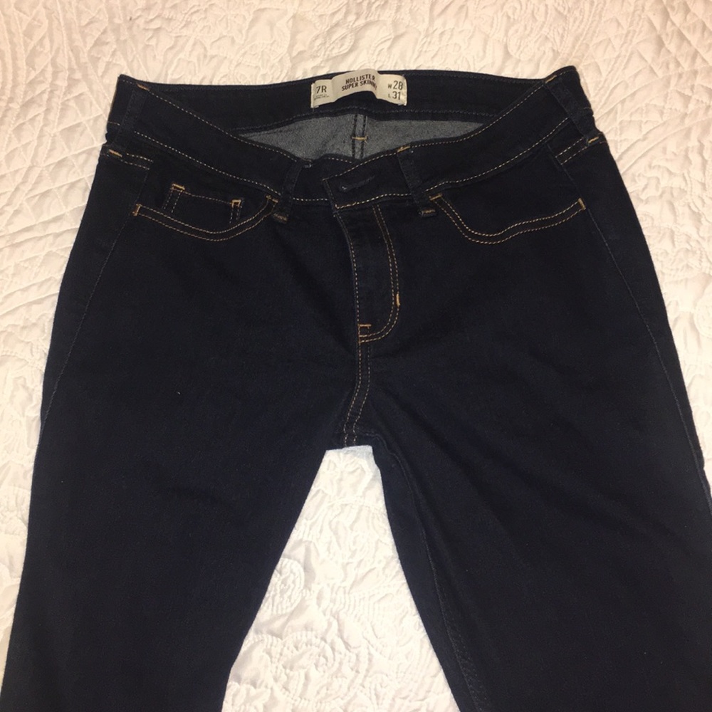 hollister supper skinny jeans